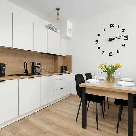 Enklawa - Z Tarasem Blisko Plazy I Jeziora By Renters Mielno (Koszalin)